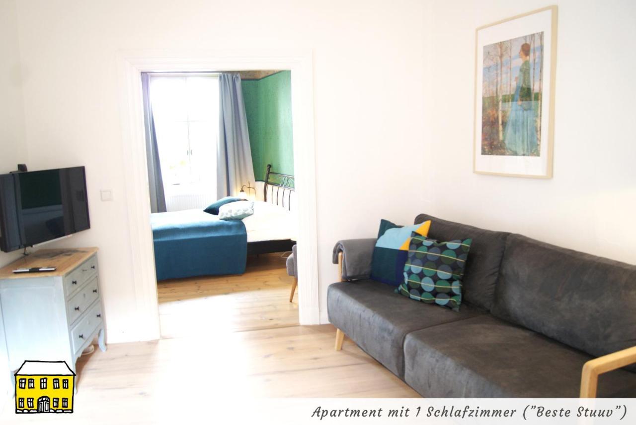 Das Gelbe Haus - Drei Besondere Ferienwohnungen Flensburgo Exterior foto